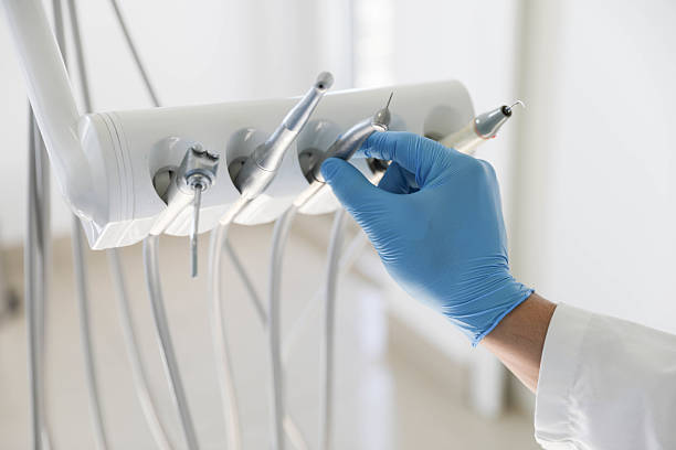 Professional Tooth Extraction technician working in Black Rock, NM
